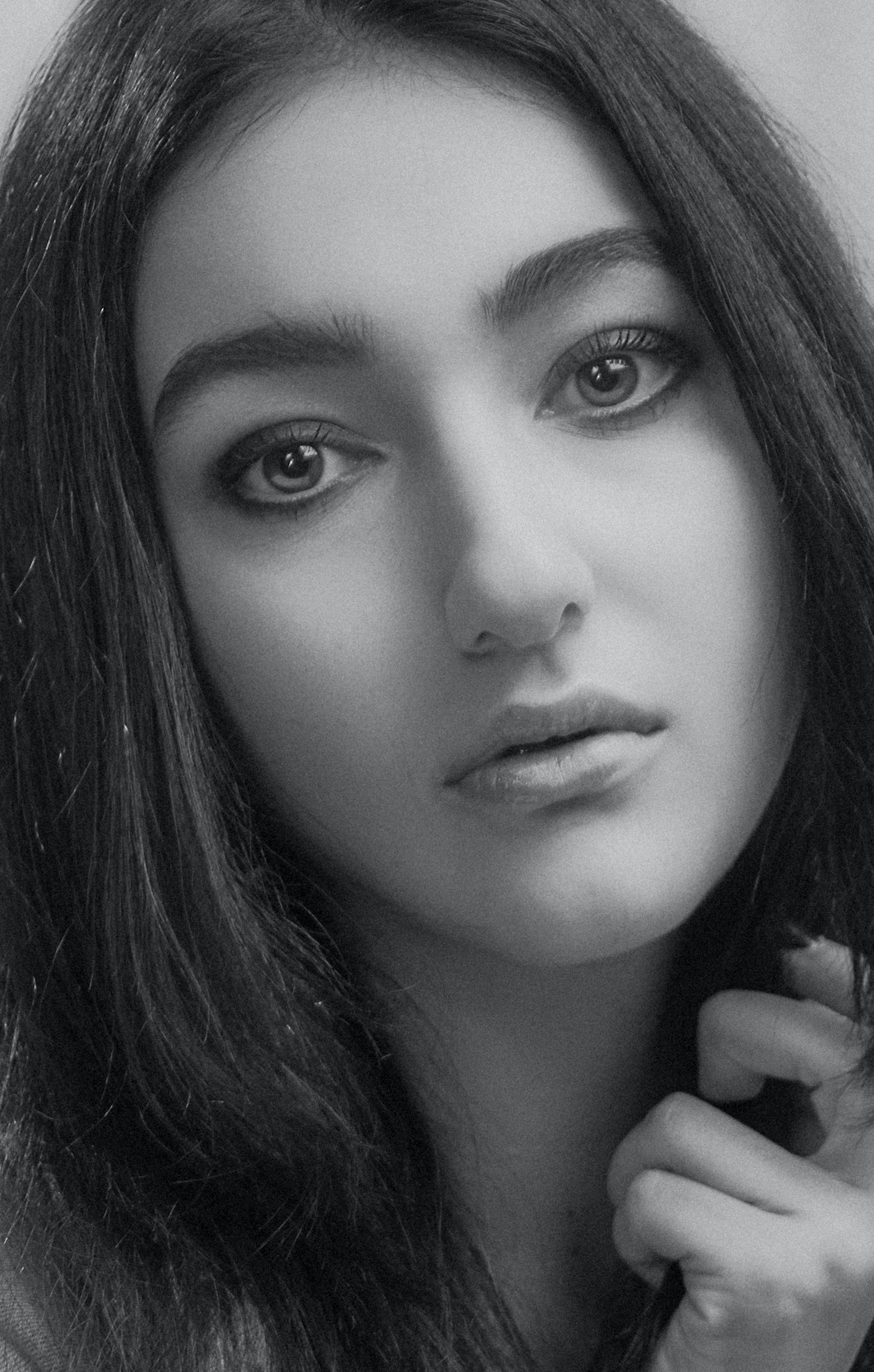 celebrities with sanpaku eyes